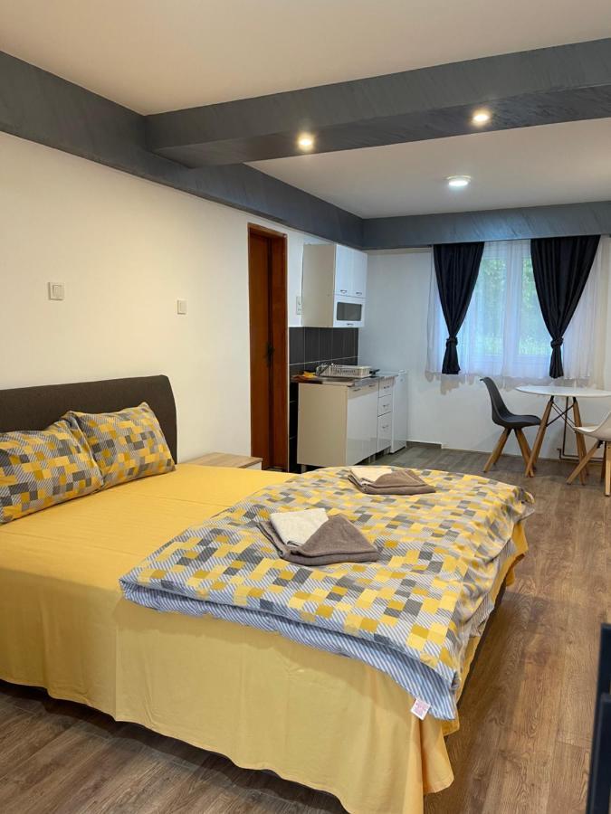 Apartments Lalovic Zabljak  Ngoại thất bức ảnh